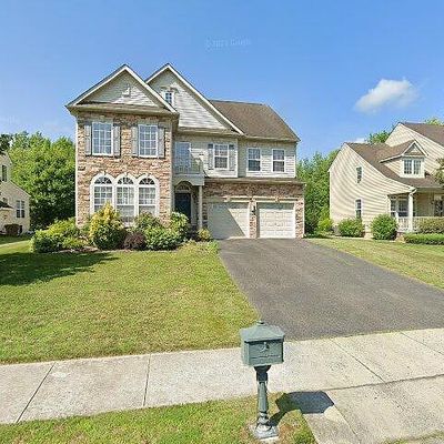 210 Topaz Cir, Dover, DE 19904