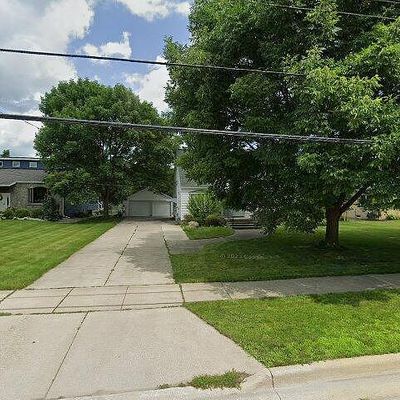 2107 Borton Ave, Essexville, MI 48732