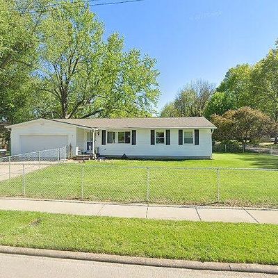 2114 E Monroe St, Springfield, MO 65802