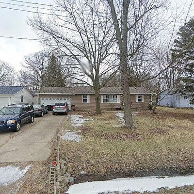 2117 Mackinaw Dr, Davison, MI 48423