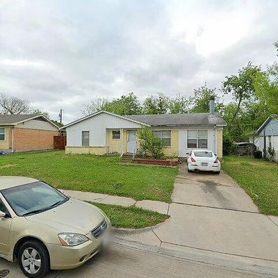 212 Carmen Dr, Garland, TX 75041