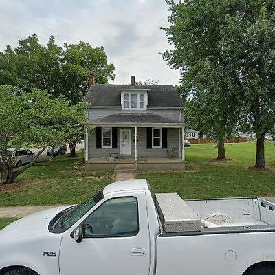 212 E Jefferson Ave, Owensville, MO 65066