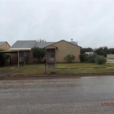 213 Nw Avenue J, Hamlin, TX 79520