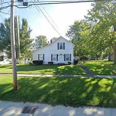 214 Union St, Wellington, OH 44090