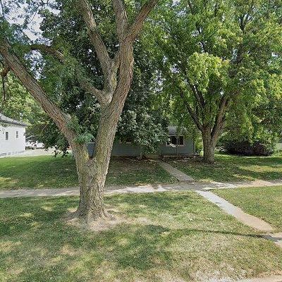 217 Franklin St, Vermillion, SD 57069