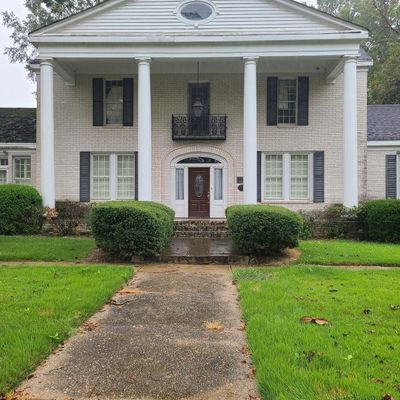 217 Tate St, Senatobia, MS 38668