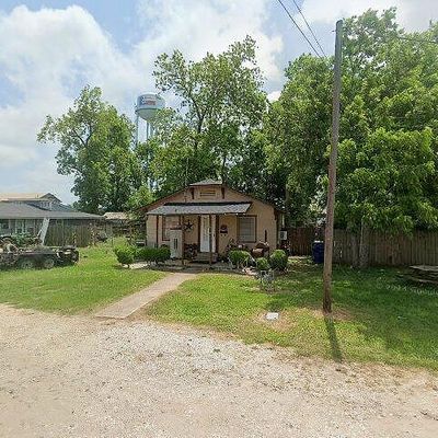 219 Pecan St, Sweeny, TX 77480