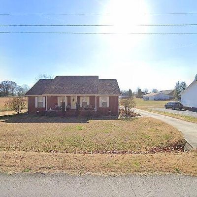 22 Old Camargo Rd, Fayetteville, TN 37334