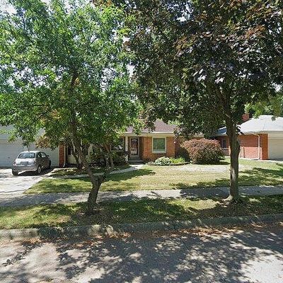 22024 Sunnyside St, Saint Clair Shores, MI 48080