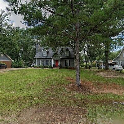 2207 Vineyard Ct, Albany, GA 31721