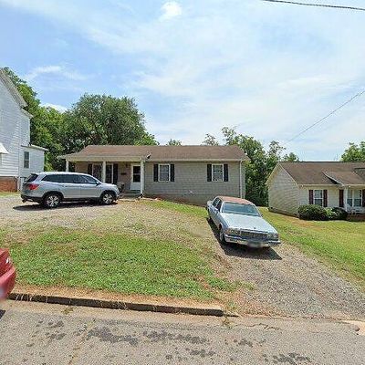 221 Moss St S, Martinsville, VA 24112