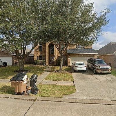 2213 Jernigan Frd, Dickinson, TX 77539