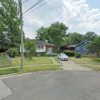 2214 Wintergreen Ave, District Heights, MD 20747