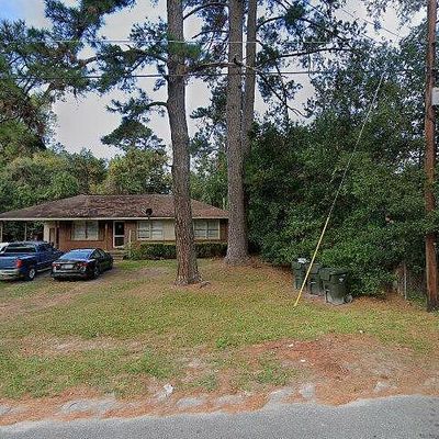 2217 Spurgeon St, Waycross, GA 31501