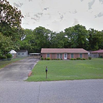 222 Woodbine St, Selma, AL 36701