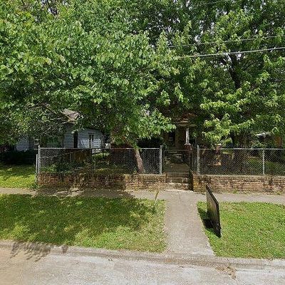 2246 N Taylor Ave, Springfield, MO 65803