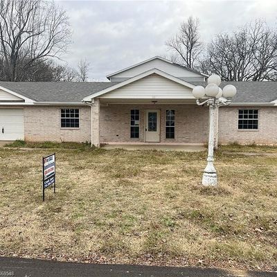 301 Bixler Ave, Mena, AR 71953