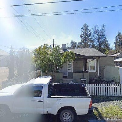 301 6 Th St, Lakeport, CA 95453