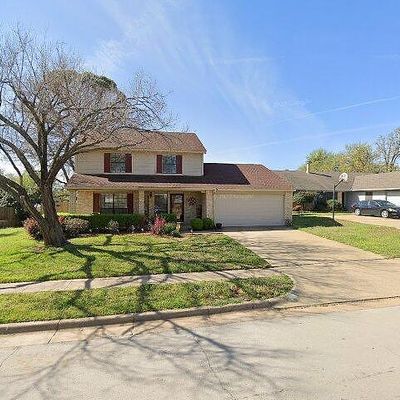 301 Westover Dr, Euless, TX 76039