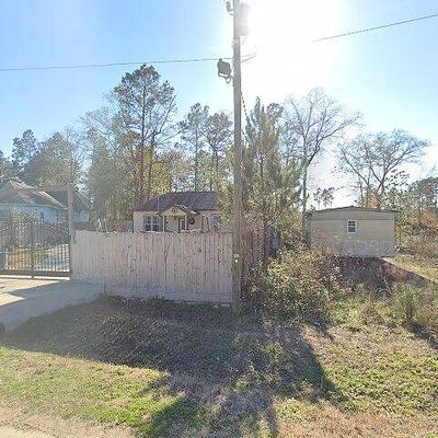 302 County Road 3479, Cleveland, TX 77327