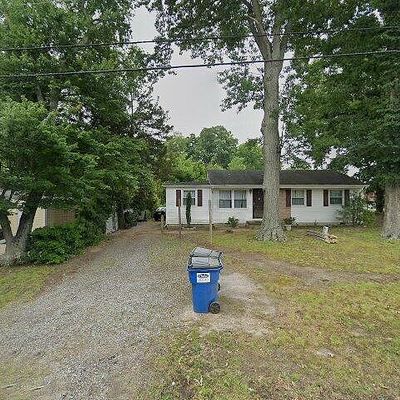 3025 Dundas Rd, North Chesterfield, VA 23237