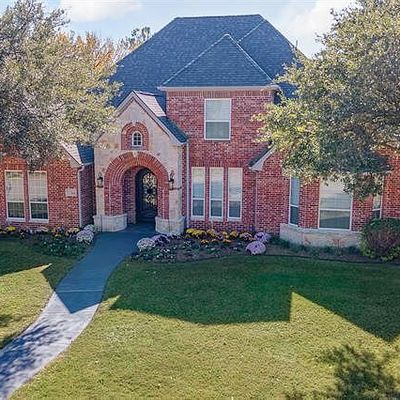 303 Skyline Dr, Roanoke, TX 76262