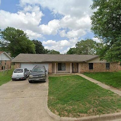 3033 Berryhill Dr, Tyler, TX 75702