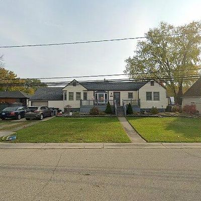 30341 Worth St, Gibraltar, MI 48173