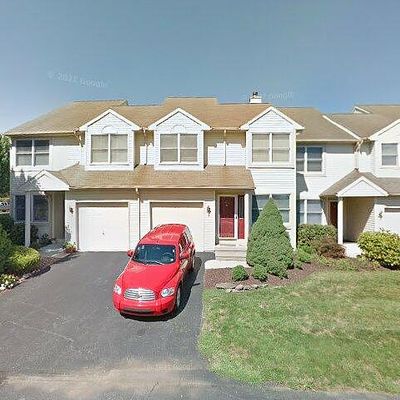 304 Surrey Pl, Macungie, PA 18062