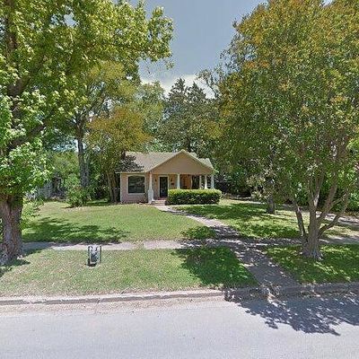 306 Elm Dr, Terrell, TX 75160