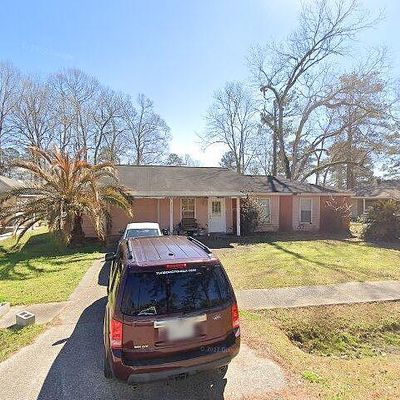 30700 Country Club Ln, Denham Springs, LA 70726