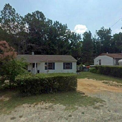 308 Stratton St, Crewe, VA 23930