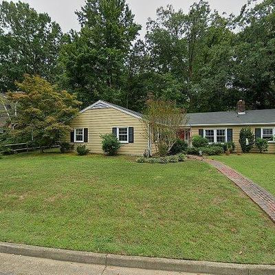 308 Wendwood Dr, Newport News, VA 23602