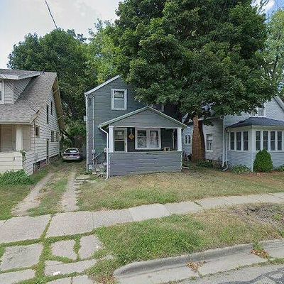 309 N Fairview Ave, Lansing, MI 48912