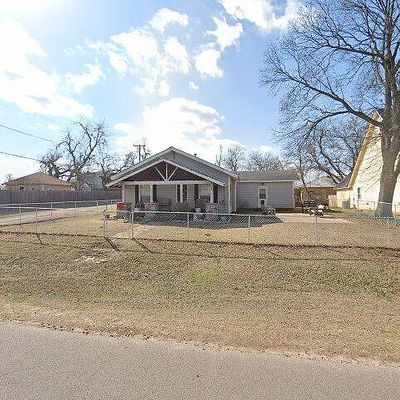310 E 1 St St, Luther, OK 73054