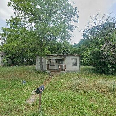 310 Hosack St, Taylor, TX 76574