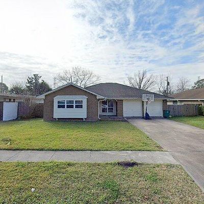 3106 Edmonton Dr, Pasadena, TX 77503