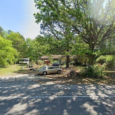 312 Club Pond Rd, Raeford, NC 28376