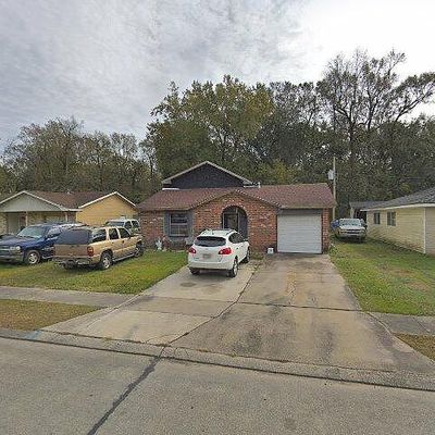 313 Boutte Estates Dr, Boutte, LA 70039