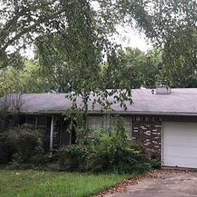 3140 E Navajo Ct, Fayetteville, AR 72701