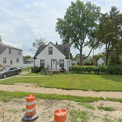 31489 Leona St, Garden City, MI 48135