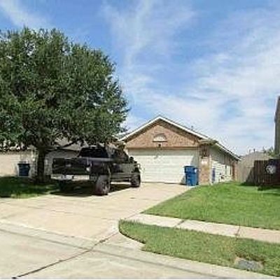 315 Crosby Village Dr, Crosby, TX 77532