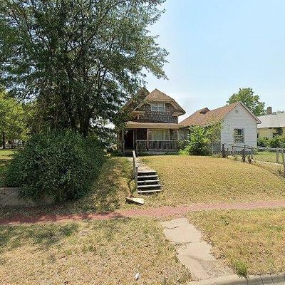 315 E 4 Th Ave, Hutchinson, KS 67501