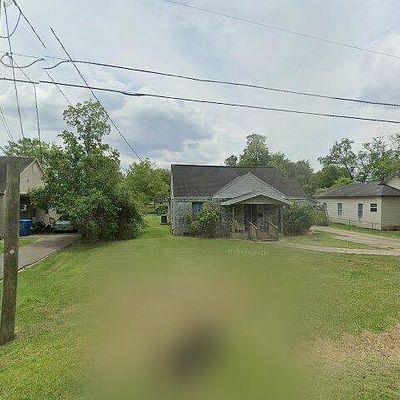 3155 Roberts St, Beaumont, TX 77701