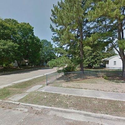 317 E Ingram St, Camden, AR 71701