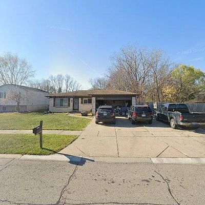 31819 Forrest, Fraser, MI 48026