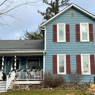 319 E Frank St, Fowlerville, MI 48836