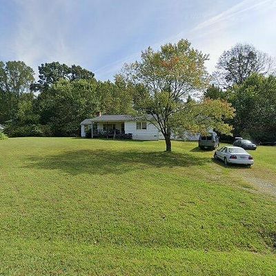 32 Wood Landing Rd, Fredericksburg, VA 22405