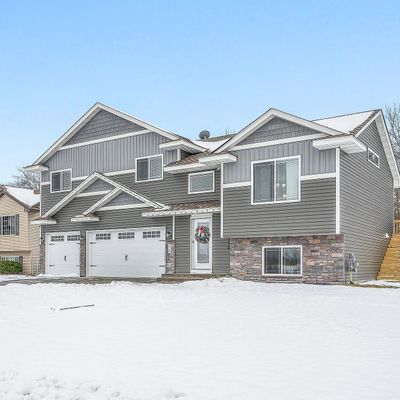 320 E Dickens St, Rush City, MN 55069