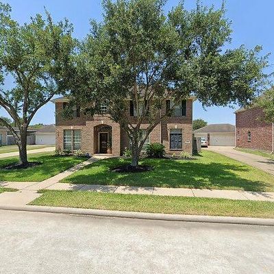 3208 W Oaks Blvd, Pearland, TX 77584